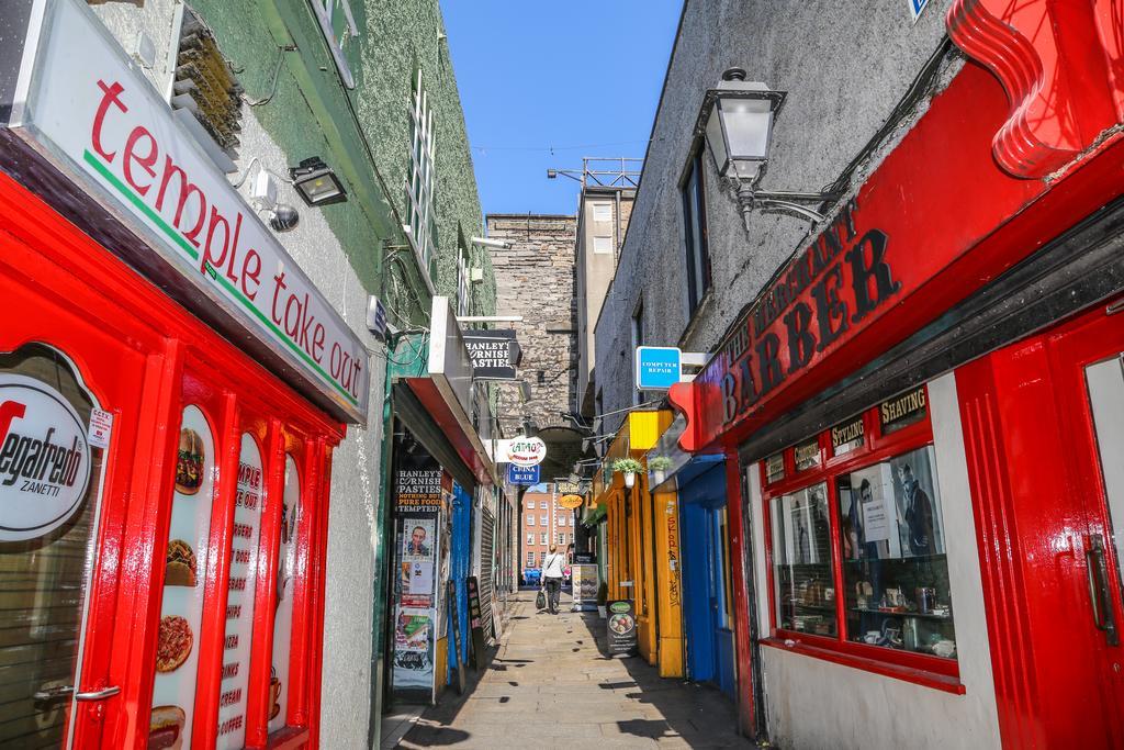 Trinity Temple Bar By Thekeycollection *